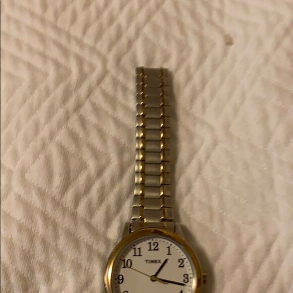 Working New Timex watch, needs clasp - Picture 3 of 3